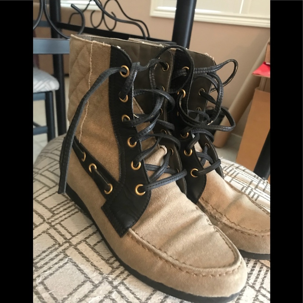 Authentic Balenciaga Runway Canvas  Boots size36/6
